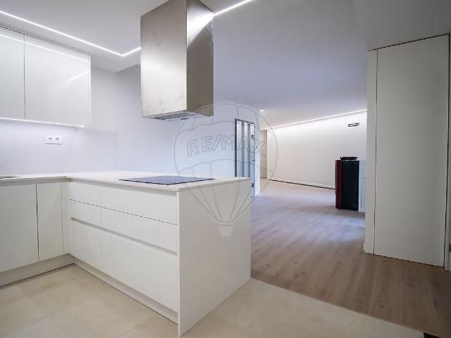 Apartamento T3 à venda em Lousã e Vilarinho, Lousã RE/MAX Portugal