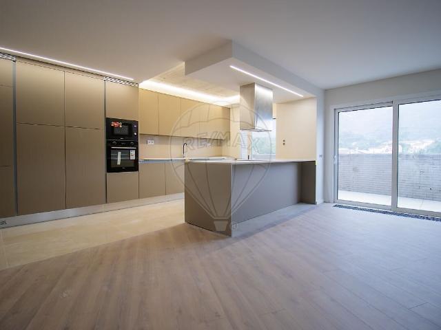 Apartamento T3 à venda em Lousã e Vilarinho, Lousã RE/MAX Portugal