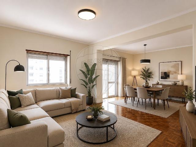 Apartamento T3 à venda em Pontinha e Famões, Odivelas RE/MAX Portugal