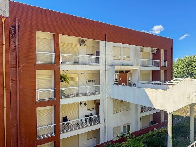 Apartamento T3 à venda em São Martinho de Sardoura, Castelo de Paiva RE/MAX Portugal