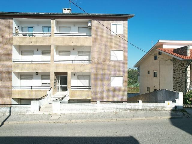 Apartamento T3 à venda em São Martinho do Bispo e Ribeira de Frades, Coimbra RE/MAX Portugal