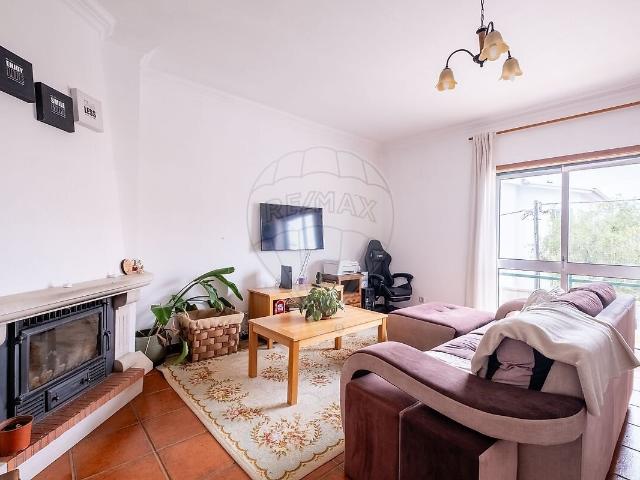 Apartamento T3 à venda em São Silvestre, Coimbra RE/MAX Portugal