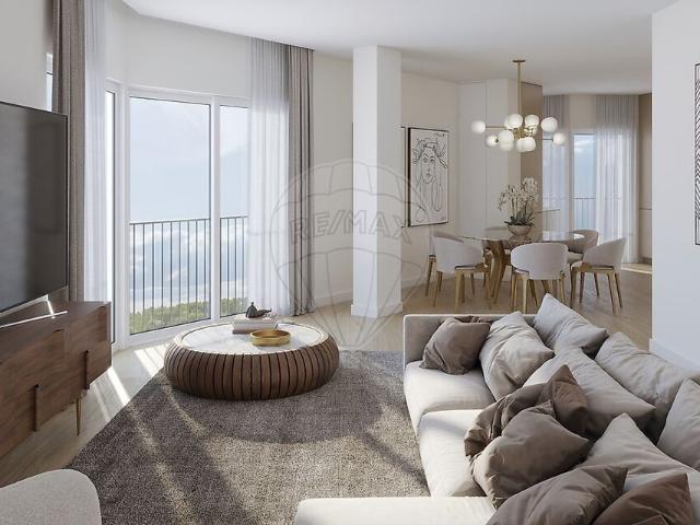 Apartamento T3 à venda em Sacavém e Prior Velho, Loures RE/MAX Portugal