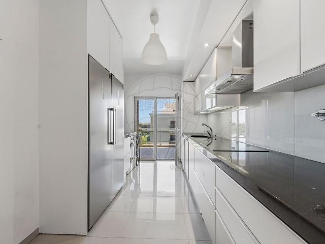 Apartamento T3 à venda em Sacavém e Prior Velho, Loures RE/MAX Portugal