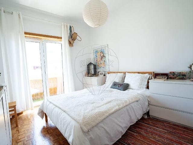 Apartamento T3 à venda em Santo António dos Olivais, Coimbra RE/MAX Portugal