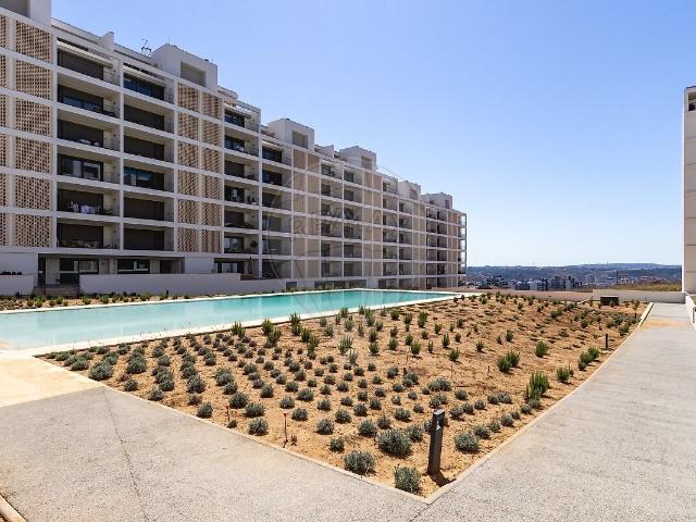 Apartamento T3 à venda em Santo António dos Cavaleiros e Frielas, Loures RE/MAX Portugal