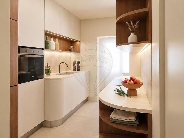Apartamento T3 à venda em Santo António, Lisboa RE/MAX Portugal