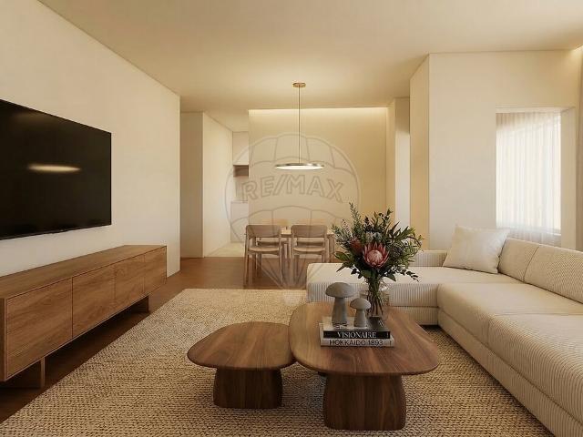 Apartamento T3 à venda em Santo António, Lisboa RE/MAX Portugal