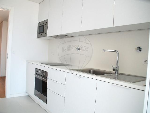 Apartamento T3 à venda em Seixal, Arrentela e Aldeia de Paio Pires, Seixal RE/MAX Portugal