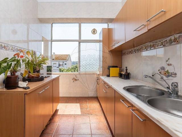 Apartamento T3 à venda em Setúbal São Julião, Nossa Senhora da Anunciada e Santa Maria da Graça, Setúbal RE/MAX Portugal