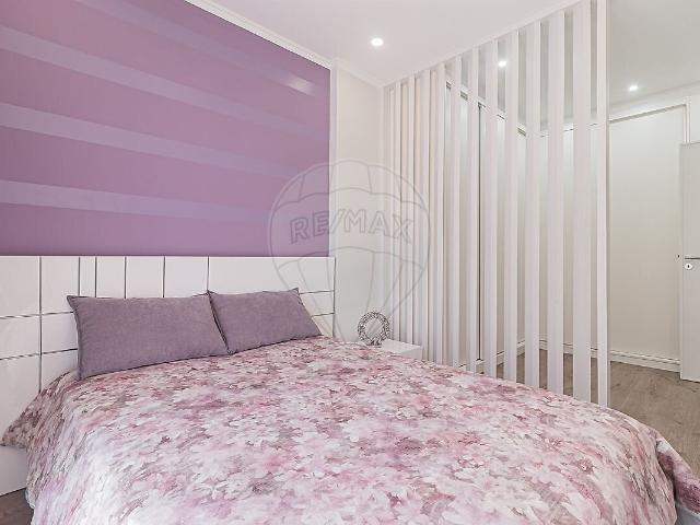 Apartamento T3 à venda em Sintra Santa Maria e São Miguel, São Martinho e São Pedro de Penaferrim, Sintra RE/MAX Portugal