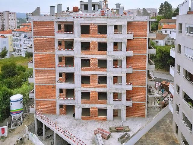 Apartamento T3 à venda em Tavarede, Figueira da Foz RE/MAX Portugal