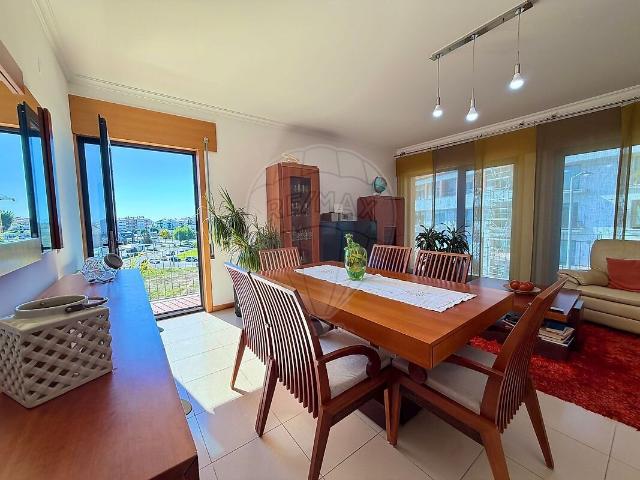 Apartamento T3 à venda em Tavarede, Figueira da Foz RE/MAX Portugal