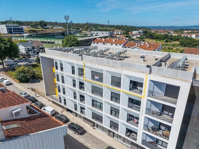 Apartamento T3 à venda em Tondela e Nandufe, Tondela RE/MAX Portugal