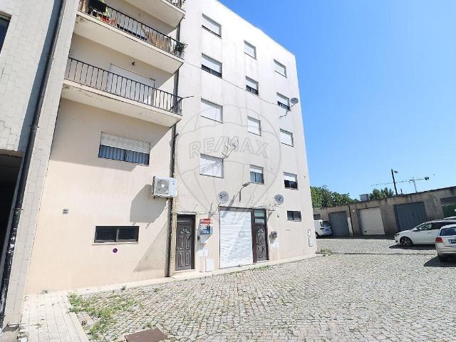 Apartamento T3 à venda em Torno, Lousada RE/MAX Portugal