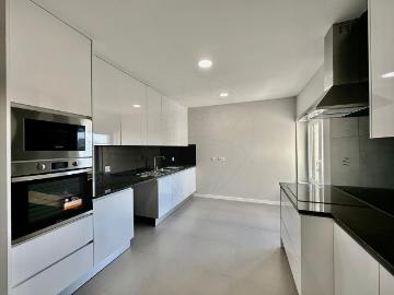 Apartamento T3 à venda em Torres Novas