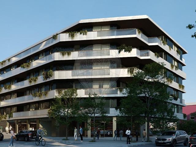 Apartamento T3 à venda em Urgezes, Guimarães RE/MAX Portugal