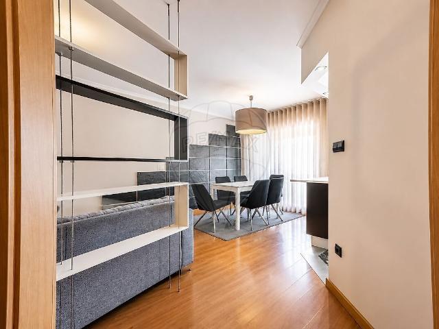Apartamento T3 à venda em Vila Nova de Famalicão e Calendário, Vila Nova de Famalicão RE/MAX Portugal