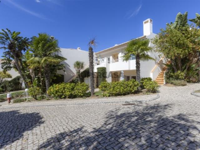 Apartamento T3 a 500 metros da Praia de Porto Mós, Lagos
