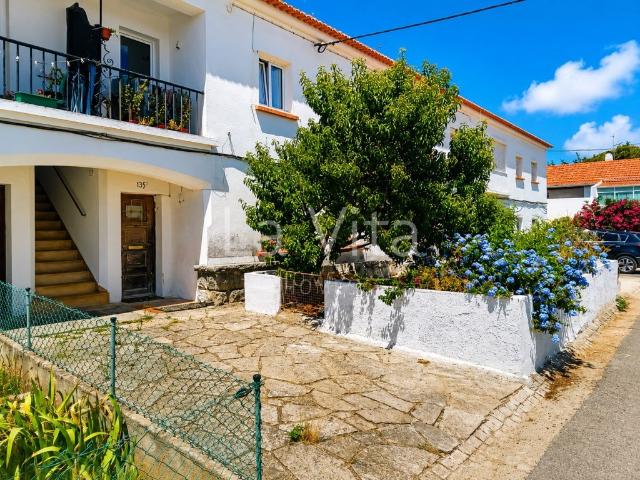 Apartamento T3 a 700 metros da praia | Cascais. 62m² Cascais e Estoril