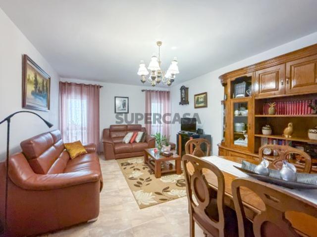 Apartamento T3 Abrantes com 2 varandas