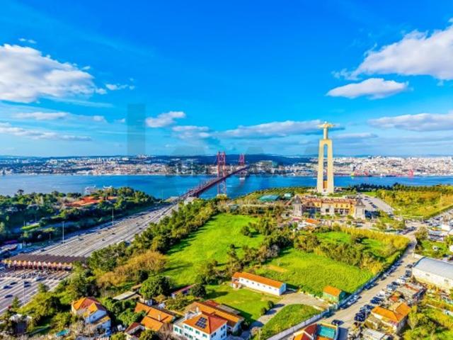 Apartamento T3 ALMADA, Pragal com 100m2