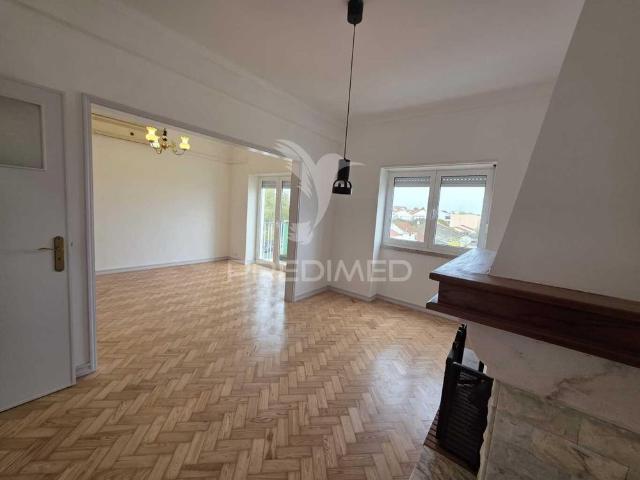 Apartamento t3 arrendamento grândola
