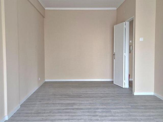 Apartamento T3 Arrendamento em Póvoa de Santo Adrião e Olival Basto,Odivelas
