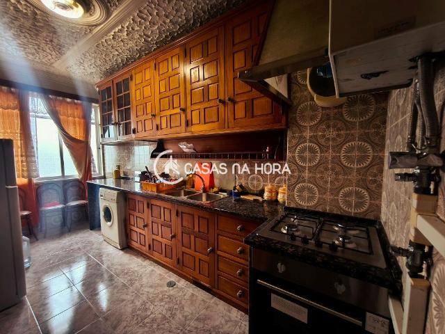 Apartamento T3 at Massamá e Monte Abraão Sintra, Portugal