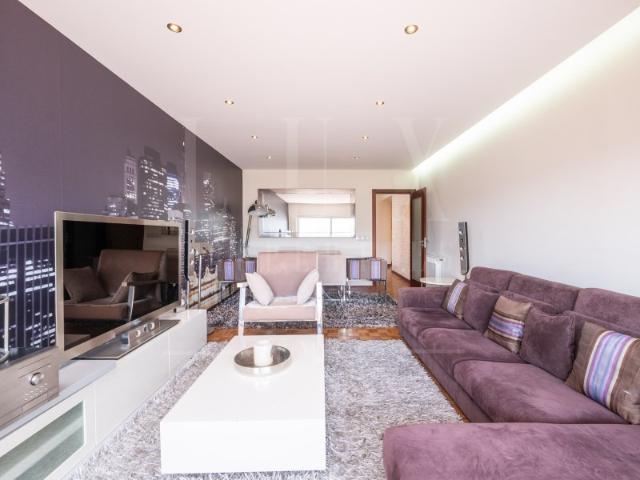 Apartamento T3 | Avenida Elísio de Moura, Coimbra