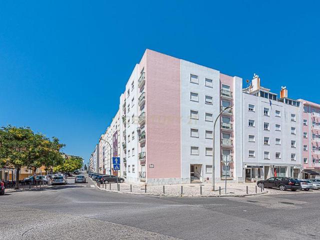 Apartamento T3 Boa localização