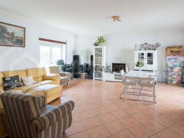 Apartamento T3 C/ Terraço, Abraveses
