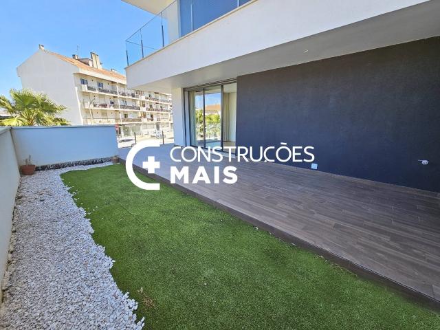 Apartamento T3 c/ Terraço Ourém