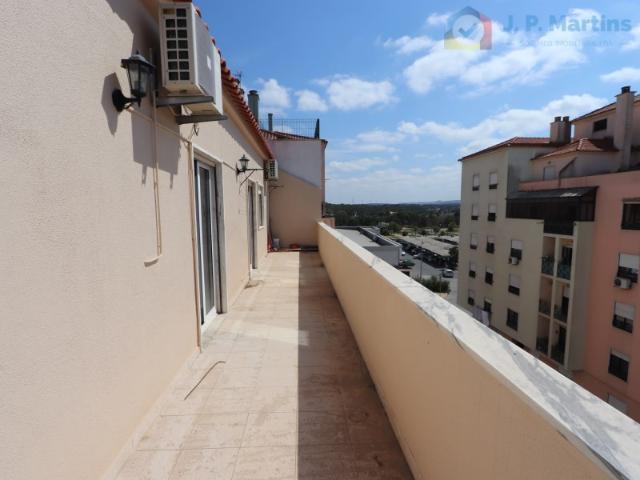 Apartamento T3, c/ varanda, Quinta do Conde
