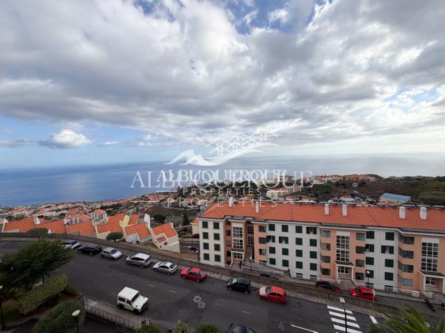 APARTAMENTO T3 – CANIÇO ABEGOARIA