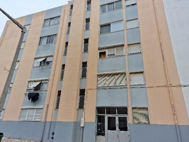 Apartamento T3 Carregado