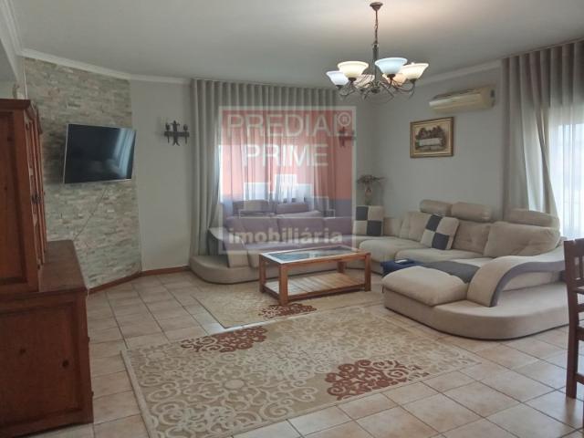 Apartamento T3 centro de Oliveira de Azeméis