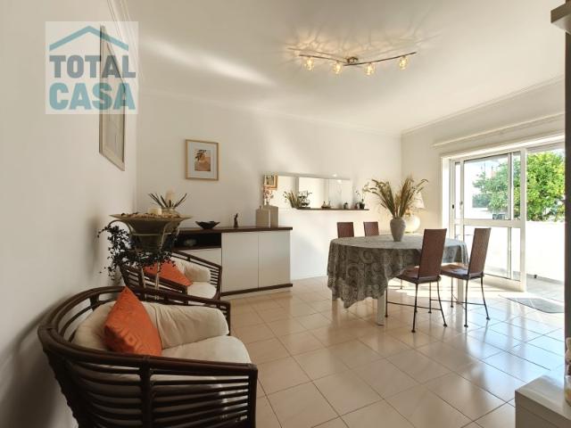 Apartamento T3 com 120 m² na Meadela Viana do Castelo