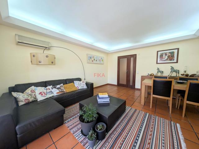 Apartamento T3 com 120m² na zona ribeirinha de Setúbal