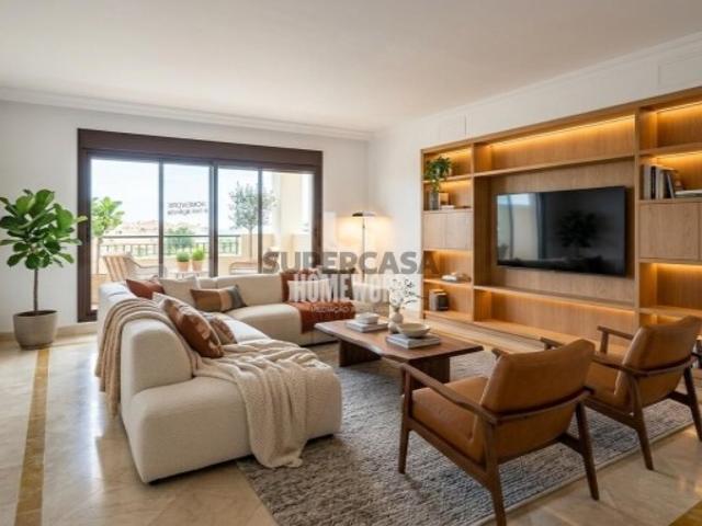 Apartamento T3 com 143 m² | Vista Desafogada | Urbanização dos Fidalguinhos Barreiro