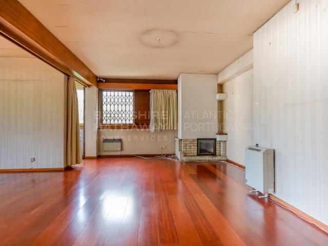 Apartamento T3 com 200 m² com Garagem na Senhora da Hora 180m² Matosinhos e Leça da Palmeira