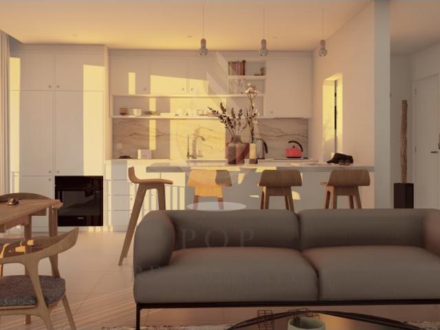 Apartamento T3, com 2 espaçosos terraços e estacionamento, em condomínio com piscina Gambelas, Faro