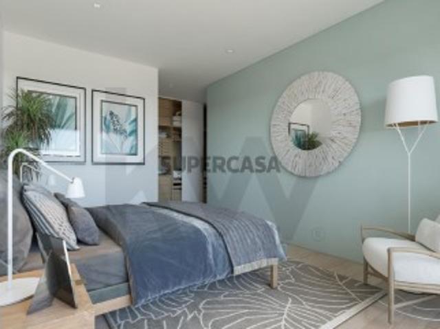Apartamento T3 com acabamentos de alto padrão em Portimão
