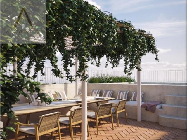 Apartamento T3 com acabamentos de luxo