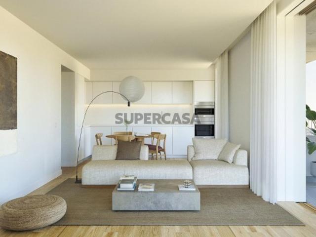 Apartamento T3 com área exterior em pleno centro da cidade do Porto