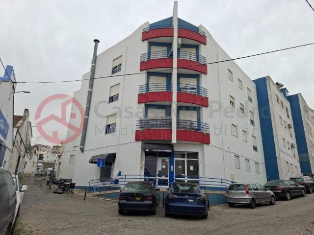 Apartamento T3 com áreas generosas, Beja