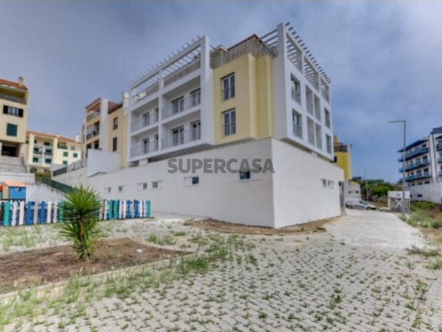 Apartamento T3 com Box fechada