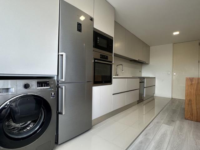 Apartamento T3 com box para dois carros em Ferreiros Braga. 156m² Ferreiros, Prozelo e Besteiros