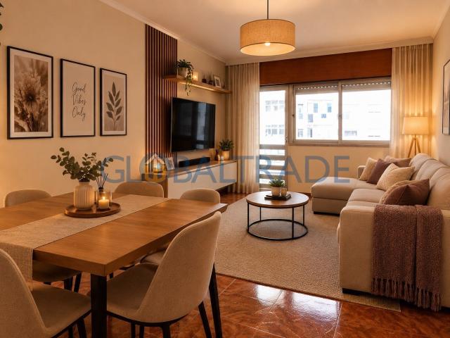 Apartamento T3 com Garagem Box em Vila D'Este