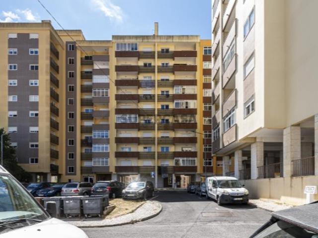 Apartamento T3 com Garagem Box, Póvoa de Santa Iria, Vila Franca de Xira